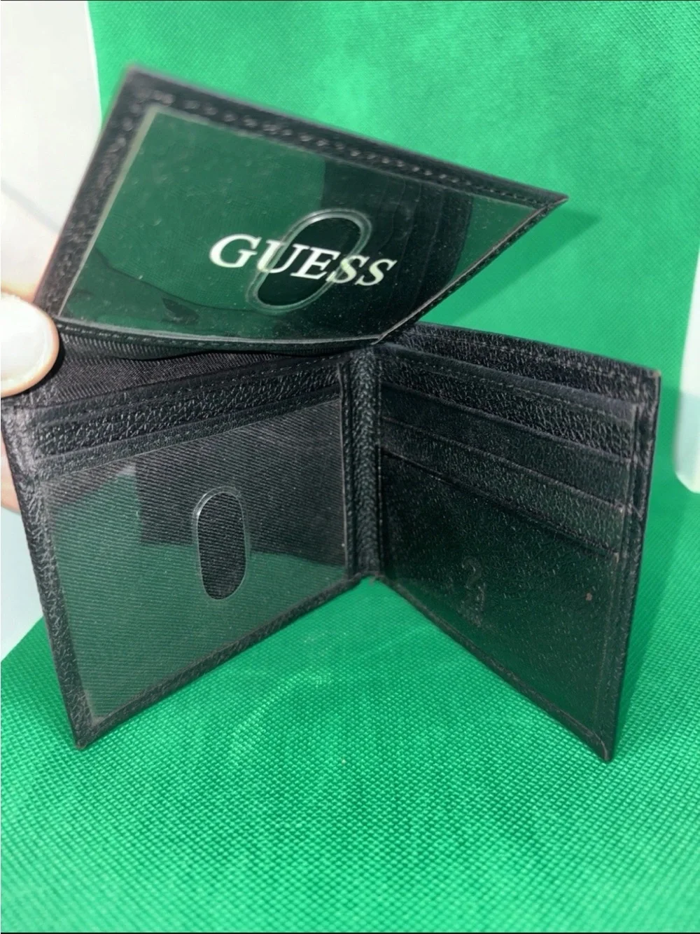 Guess mens wallet black leather fashion designer bi-fold with an ID flap Vintage